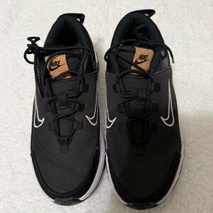 Nike Black and White Athletic Shoes